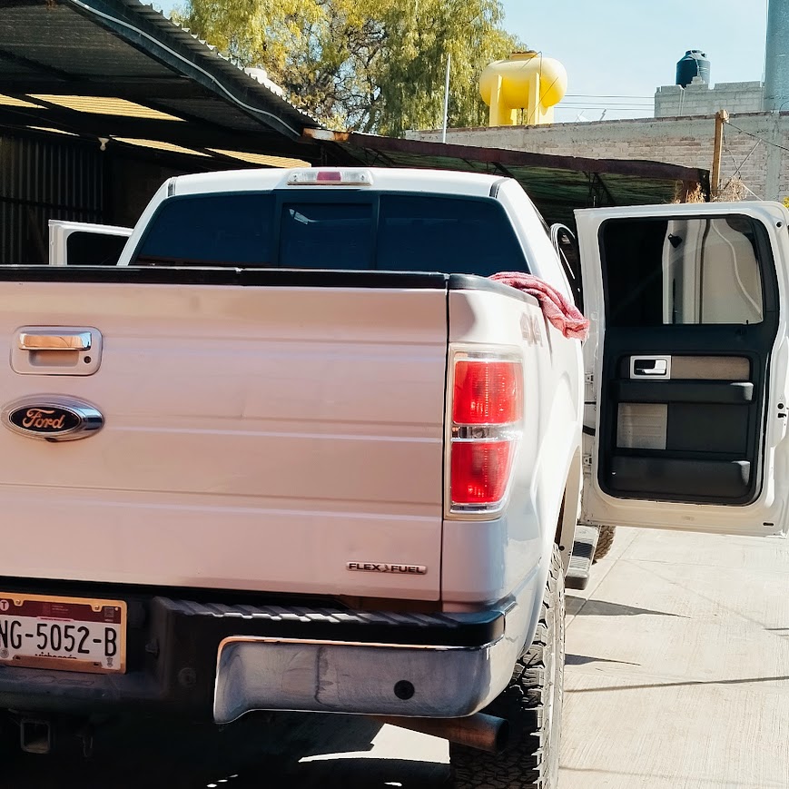 Quemacocos Ford Edge 2010 2011 2013 con servicio de reparación y mantenimiento especializado