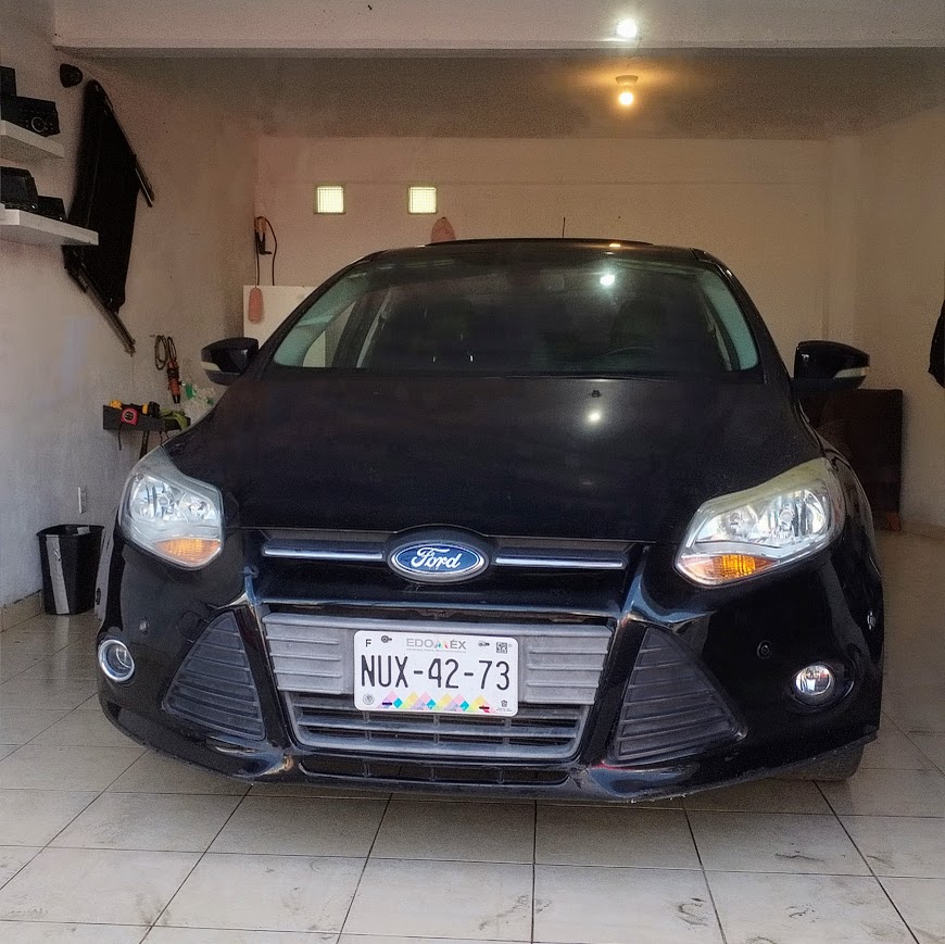 Quemacocos de Ford Edge 2013 con rieles y guías revisados