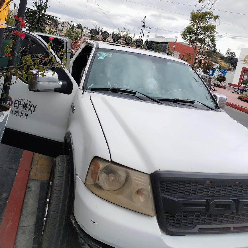 Quemacocos de Ford Explorer 2014 en prueba de apertura